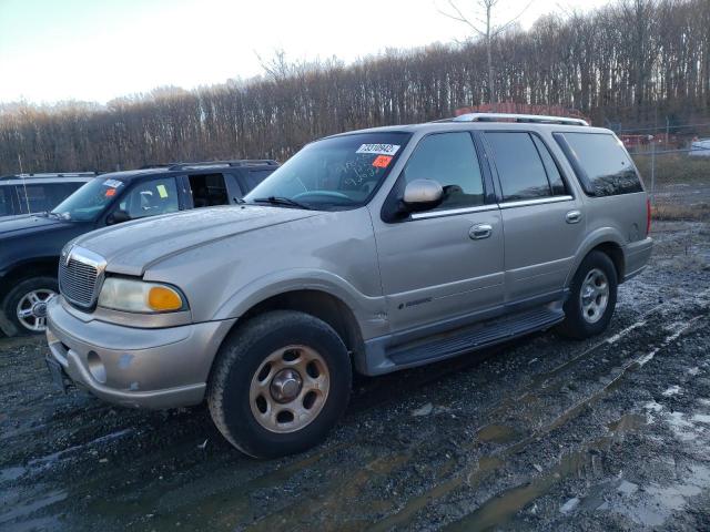 LINCOLN NAVIGATOR 2001 with VIN 5LMFU28A21LJ03291 - Photo from auction