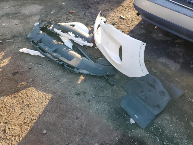 Photo 13 from auction – 2020 FORD ESCAPE SE with VIN 1FMCU9BZ7LUB87649