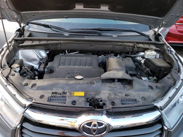 Photo 11 from auction – 2016 TOYOTA HIGHLANDER with VIN 5TDJKRFHXGS333345