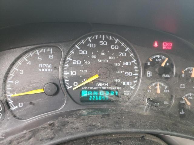 Photo 9 from auction – 2000 CHEVROLET SUBURBAN K with VIN 3GNFK16T7YG138144