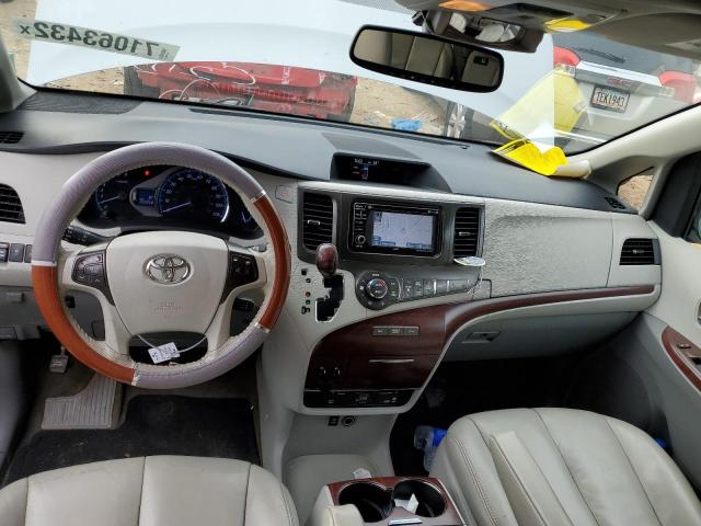 Photo 8 from auction – 2014 TOYOTA SIENNA XLE with VIN 5TDYK3DC0ES461996