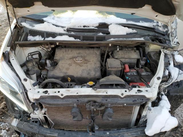 Photo 12 from auction – 2015 TOYOTA SIENNA XLE with VIN 5TDYK3DC4FS676752