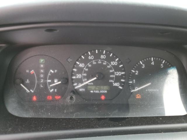 Photo 9 from auction – 2000 TOYOTA CAMRY CE with VIN 4T1BG22K0YU933962