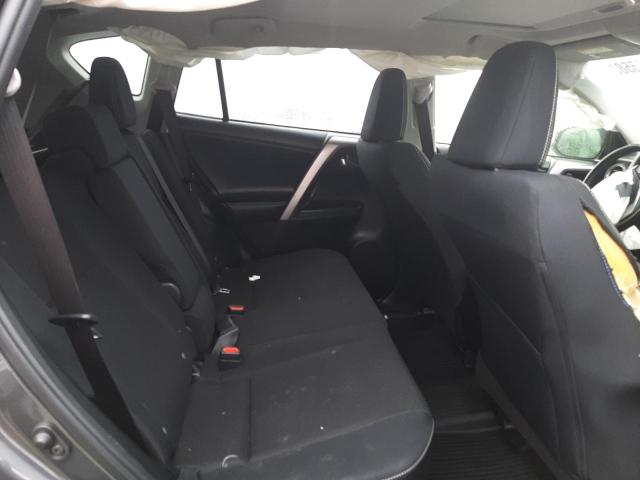 Photo 11 from auction – 2017 TOYOTA RAV4 XLE with VIN JTMRFREV0HJ166023