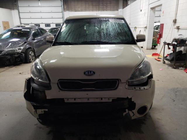 Photo 5 from auction – 2013 KIA SOUL with VIN KNDJT2A53D7532910