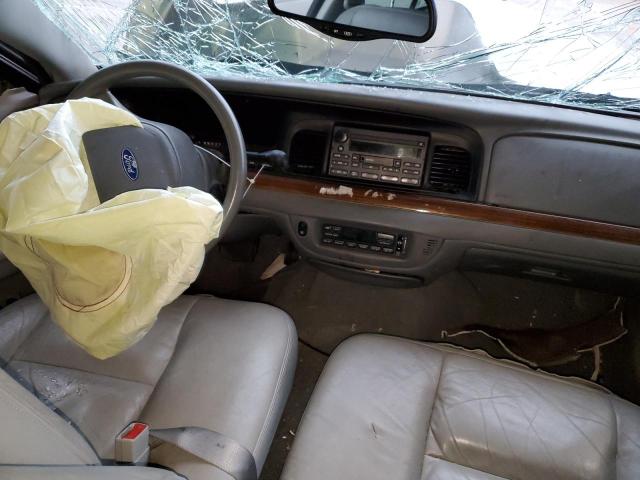 Photo 8 from auction – 2003 FORD CROWN VICT with VIN 2FAFP74W03X120924