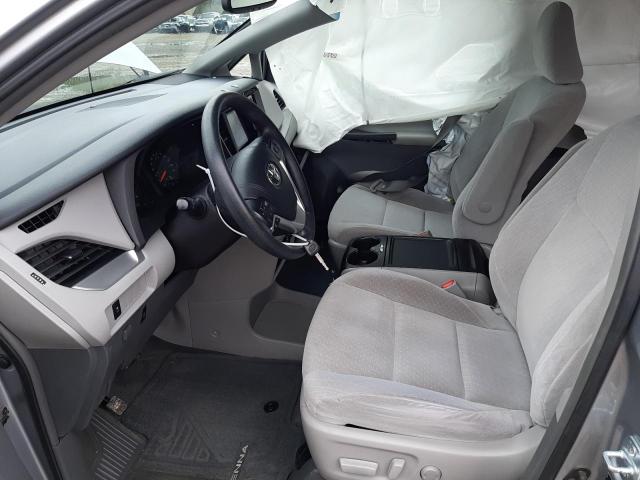 Photo 7 from auction – 2016 TOYOTA SIENNA LE with VIN 5TDKK3DC9GS711017
