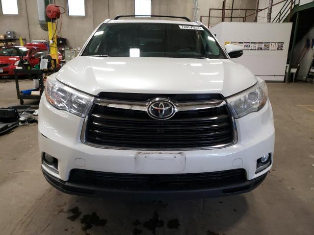 Photo 5 from auction – 2016 TOYOTA HIGHLANDER with VIN 5TDDKRFH5GS277053