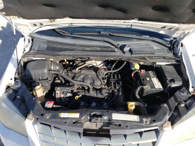 Photo 12 from auction – 2010 CHRYSLER TOWN & COU with VIN 2A4RR5D17AR278361