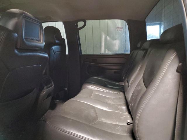 Photo 10 from auction – 2005 CHEVROLET SILVERADO with VIN 1GCHK23235F846522