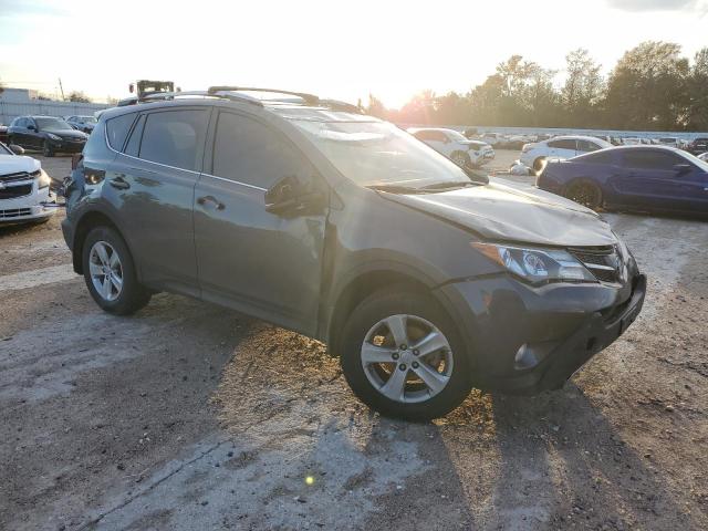 Photo 4 from auction – 2014 TOYOTA RAV4 XLE with VIN JTMWFREV6ED027639
