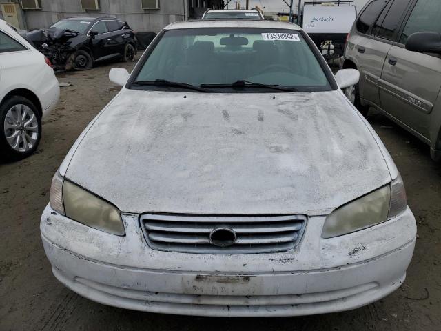 Photo 5 from auction – 2000 TOYOTA CAMRY CE with VIN JT2BG22K5Y0495041