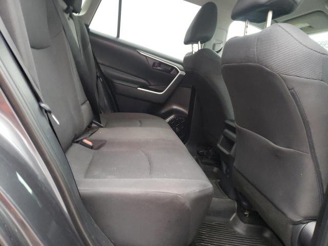 Photo 11 from auction – 2019 TOYOTA RAV4 LE with VIN 2T3H1RFV7KW028531