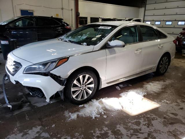 HYUNDAI SONATA 2016 with VIN 5NPE34AFXGH307857 - Photo from auction