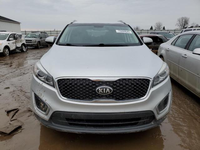 Photo 5 from auction – 2016 KIA SORENTO LX with VIN 5XYPGDA57GG026952