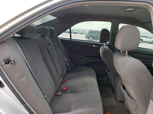 Photo 10 from auction – 2005 TOYOTA CAMRY LE with VIN 4T1BE32K45U981729