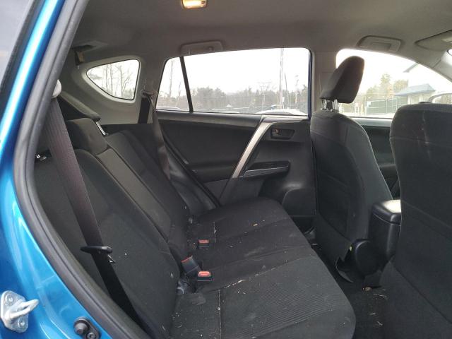 Photo 10 from auction – 2017 TOYOTA RAV4 LE with VIN JTMBFREV6HJ125557