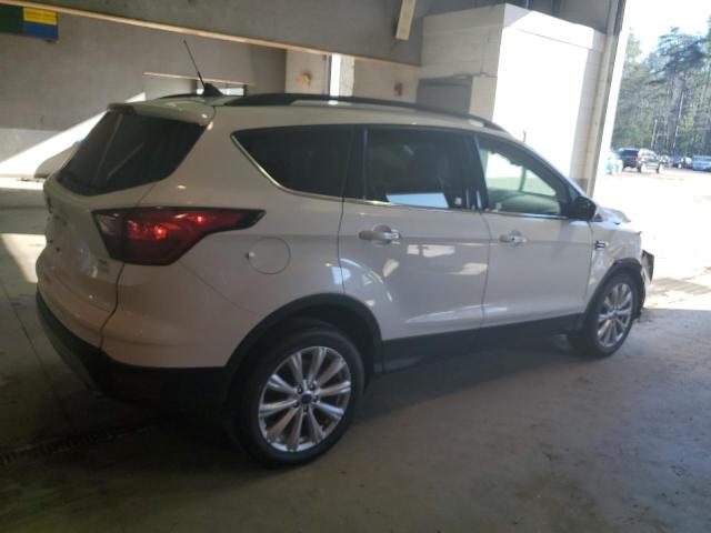 Photo 3 from auction – 2019 FORD ESCAPE SEL with VIN 1FMCU0HD2KUC23205