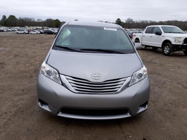 Photo 5 from auction – 2016 TOYOTA SIENNA LE with VIN 5TDKK3DC9GS711017