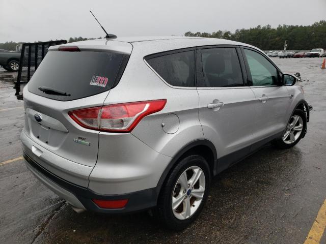 Photo 3 from auction – 2015 FORD ESCAPE SE with VIN 1FMCU0GX2FUB97304