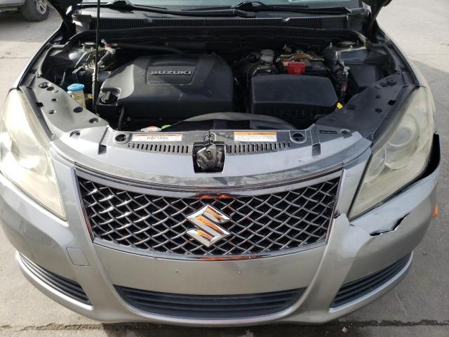 Photo 11 from auction – 2011 SUZUKI KIZASHI SE with VIN JS2RE9A30B6111000