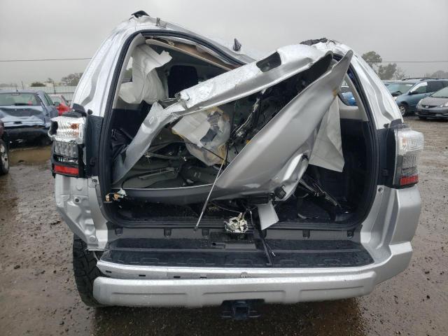 Photo 6 from auction – 2020 TOYOTA 4RUNNER SR with VIN JTEBU5JR0L5744322