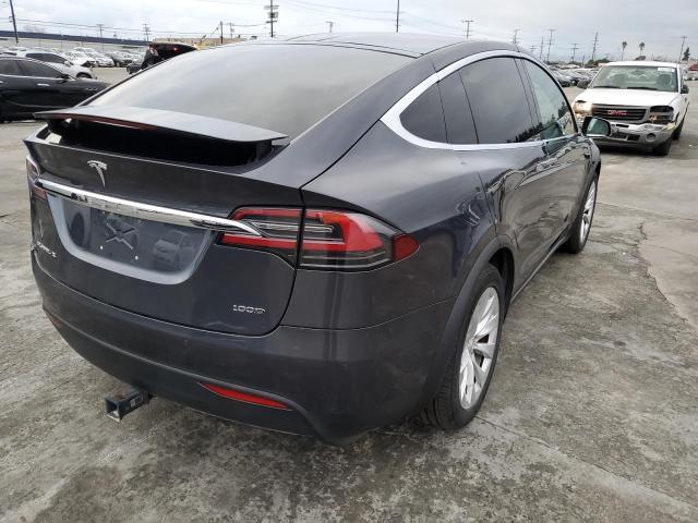 Photo 3 from auction – 2017 TESLA MODEL X with VIN 5YJXCBE20HF072874