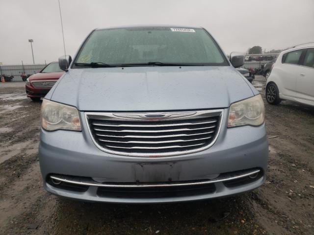 Photo 5 from auction – 2012 CHRYSLER TOWN & COU with VIN 2C4RC1CG0CR412202