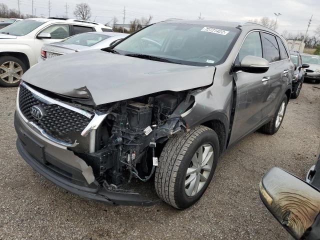 KIA SORENTO LX 2017 with VIN 5XYPG4A37HG299518 - Photo from auction
