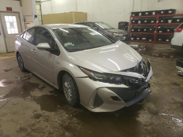 Photo 4 from auction – 2018 TOYOTA PRIUS PRIM with VIN JTDKARFP7J3074837