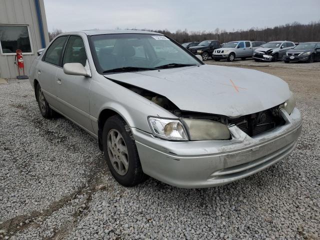 Photo 4 from auction – 2001 TOYOTA CAMRY LE with VIN 4T1BF28K01U970560