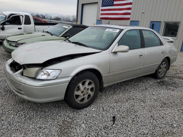 TOYOTA CAMRY LE 2001 with VIN 4T1BF28K01U970560 - Photo from auction