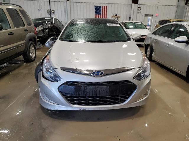 Photo 5 from auction – 2012 HYUNDAI SONATA HYB with VIN KMHEC4A49CA028492