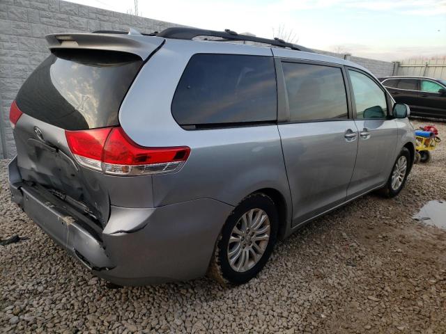 Photo 3 from auction – 2011 TOYOTA SIENNA XLE with VIN 5TDYK3DC3BS070160