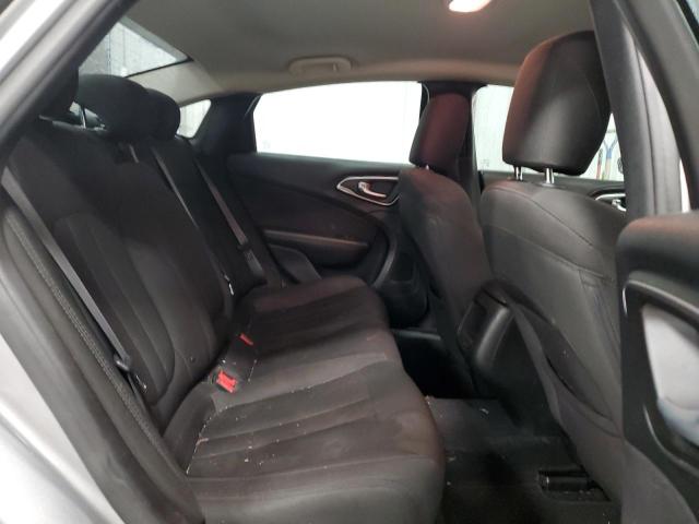 Photo 10 from auction – 2016 CHRYSLER 200 LIMITE with VIN 1C3CCCAB8GN168024