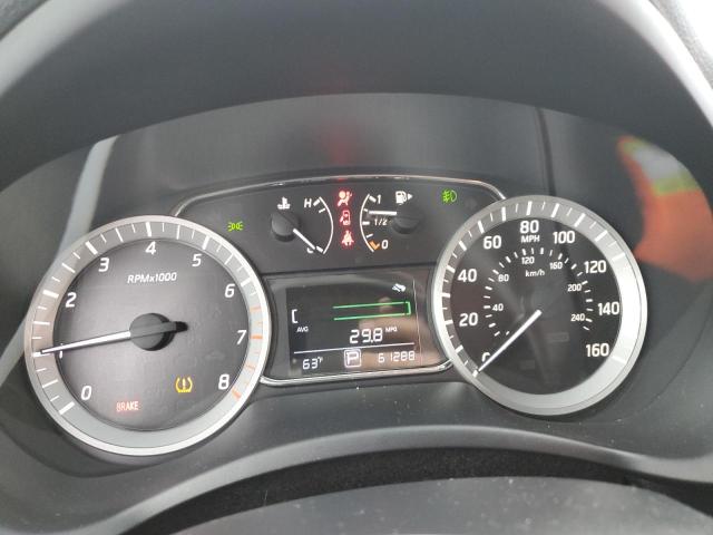 Photo 9 from auction – 2015 NISSAN SENTRA S with VIN 3N1AB7AP1FY328435