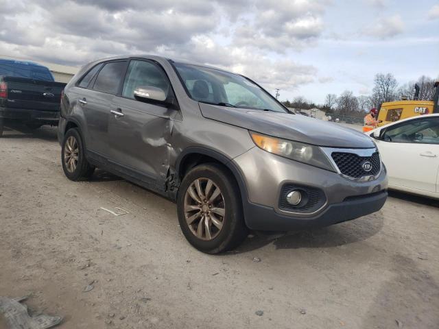 Photo 4 from auction – 2011 KIA SORENTO EX with VIN 5XYKUDA25BG022139