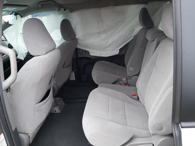 Photo 11 from auction – 2016 TOYOTA SIENNA LE with VIN 5TDKK3DC9GS711017