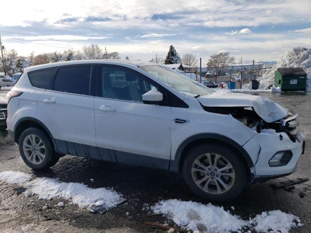 Photo 4 from auction – 2017 FORD ESCAPE SE with VIN 1FMCU9G99HUC03415