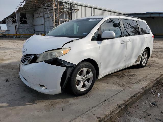 TOYOTA SIENNA LE 2011 with VIN 5TDKK3DC8BS077563 - Photo from auction