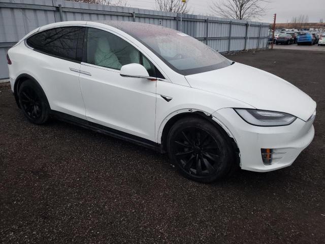 Photo 4 from auction – 2017 TESLA MODEL X with VIN 5YJXCBE2XHF035718