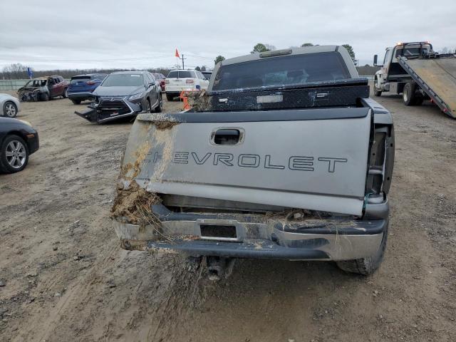 Photo 6 from auction – 2006 CHEVROLET SILVERADO with VIN 1GCEC19T06Z116674