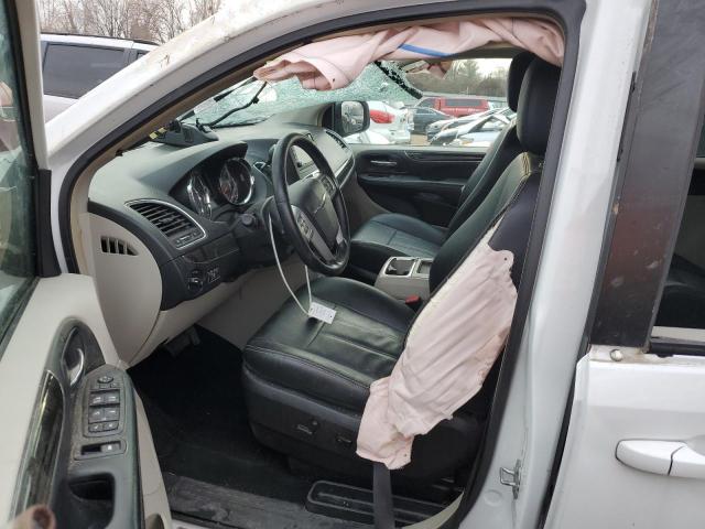 Photo 7 from auction – 2016 CHRYSLER TOWN & COU with VIN 2C4RC1BG9GR281830