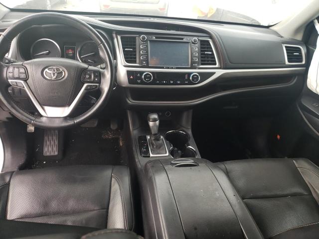 Photo 8 from auction – 2017 TOYOTA HIGHLANDER with VIN 5TDYZRFH6HS192172