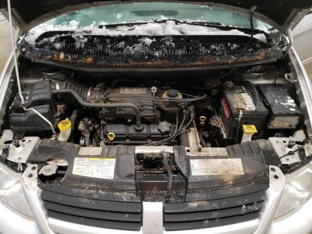 Photo 12 from auction – 2005 DODGE GRAND CARA with VIN 2D4GP44L65R220510