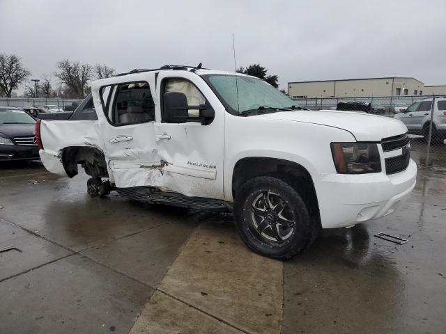 Photo 4 from auction – 2012 CHEVROLET AVALANCHE with VIN 3GNTKFE73CG114808