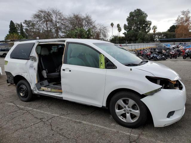 Photo 4 from auction – 2014 TOYOTA SIENNA with VIN 5TDZK3DC5ES415102