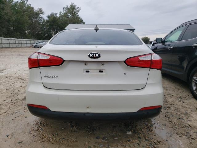 Photo 6 from auction – 2015 KIA FORTE LX with VIN KNAFK4A65F5380704