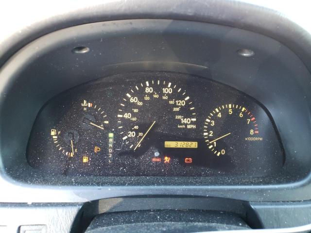 Photo 9 from auction – 2001 LEXUS RX 300 with VIN JTJHF10U910202845