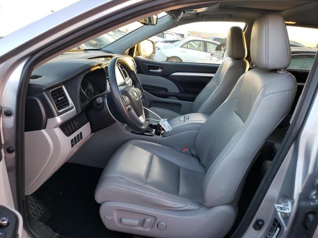 Photo 7 from auction – 2016 TOYOTA HIGHLANDER with VIN 5TDJKRFHXGS333345